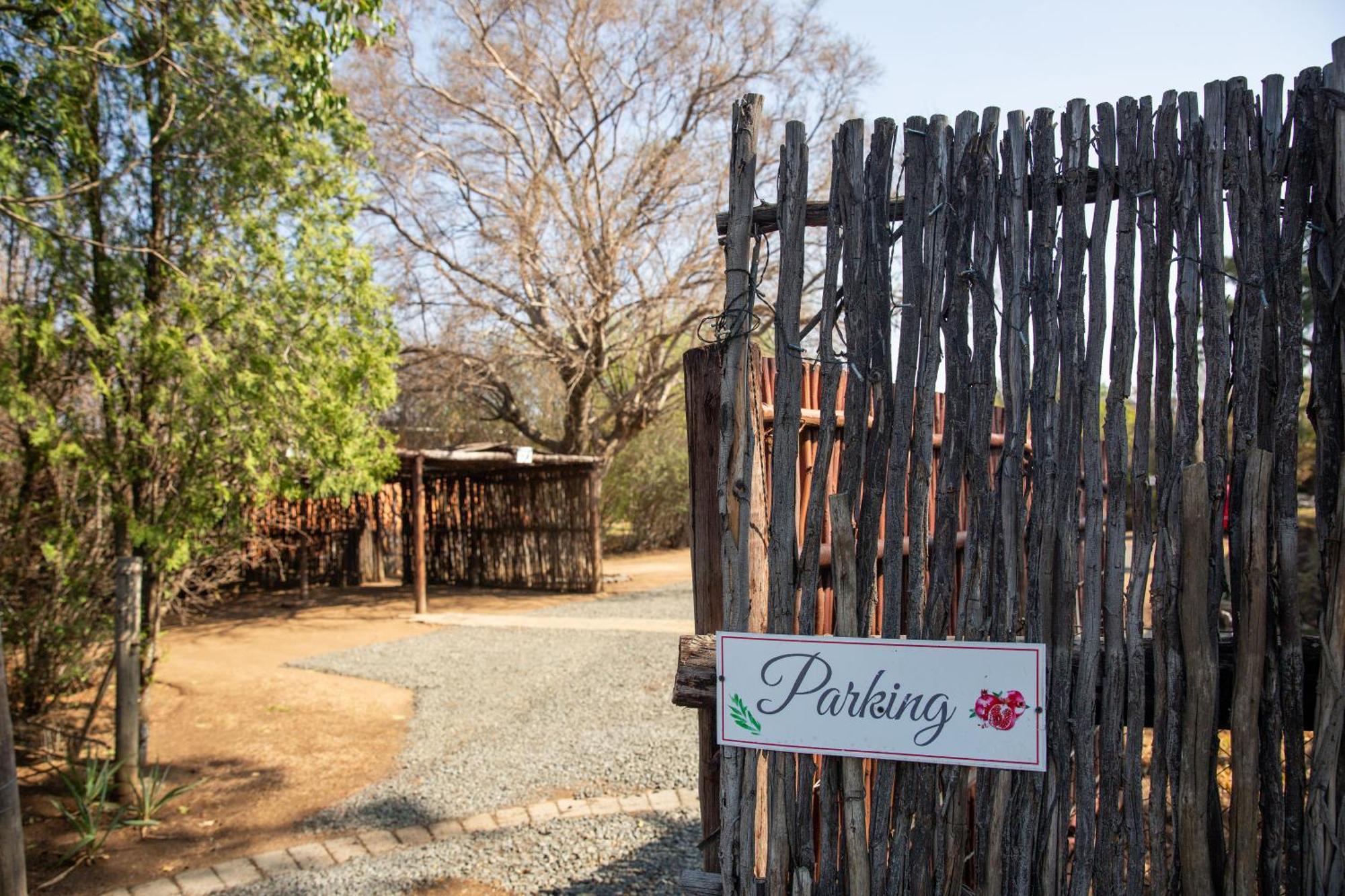 Gibson Place Vrede Buitenkant foto